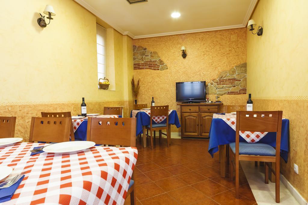 Hotel Rural La Consulta De Isar Kültér fotó